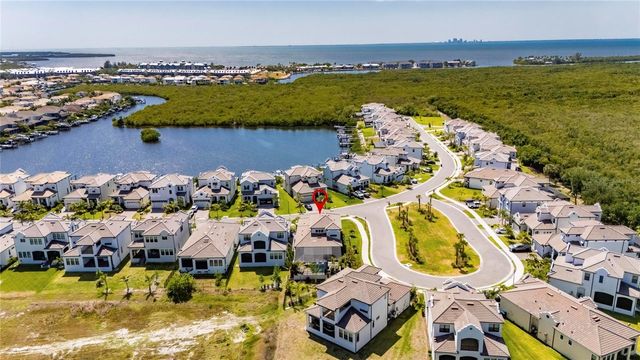 1075 SEAGRAPE DRIVE, Ruskin, FL 33570