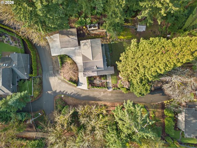 49 BRIARWOOD Rd, Lake Oswego, OR 97034