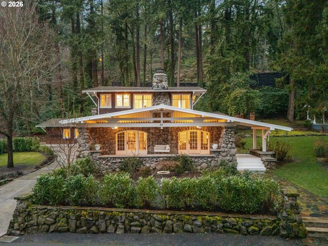 49 BRIARWOOD Rd, Lake Oswego, OR 97034