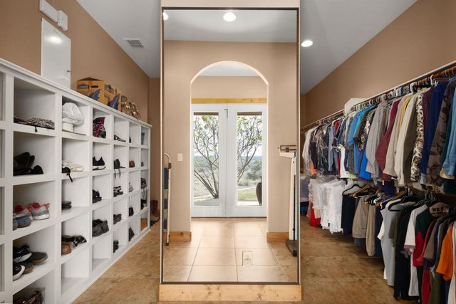 2810 Bridlewood Ranches Dr., San Marcos, TX 78666