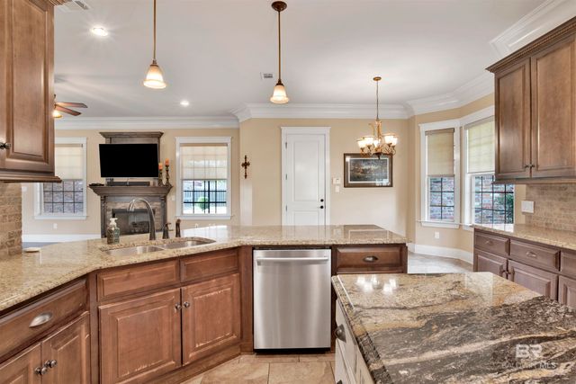 211 Belmont Avenue, Fairhope, AL 36532