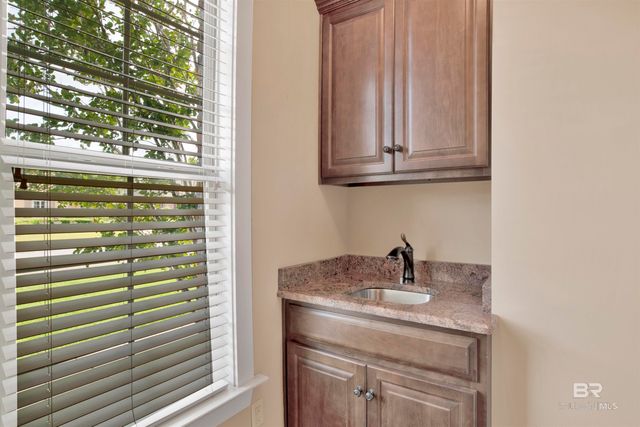 211 Belmont Avenue, Fairhope, AL 36532