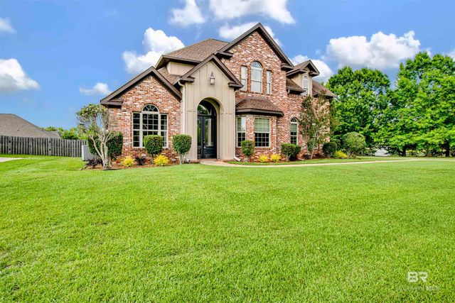 211 Belmont Avenue, Fairhope, AL 36532