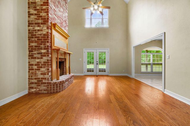 276 Dedria, Deridder, LA 70634
