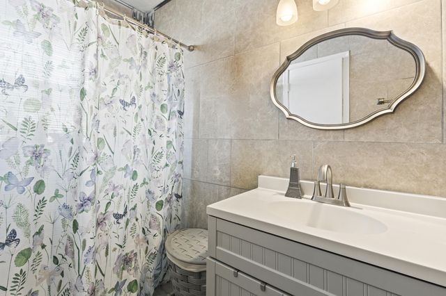 5388 Mendoza Street 88-b, West Palm Beach, FL 33415