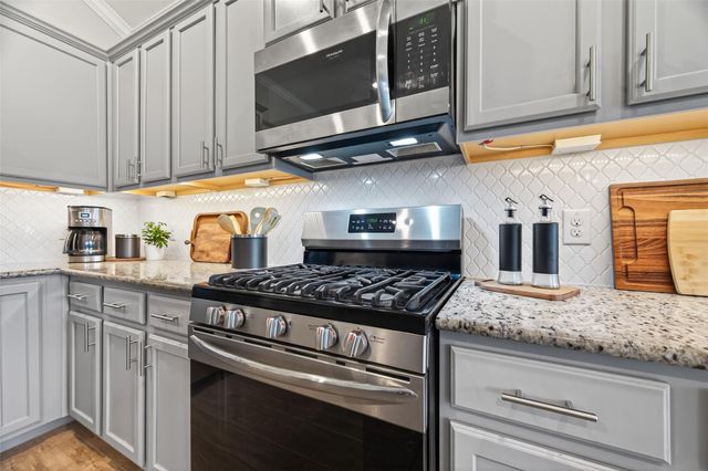 3407 Cabernet Shores Drive, Fulshear, TX 77441