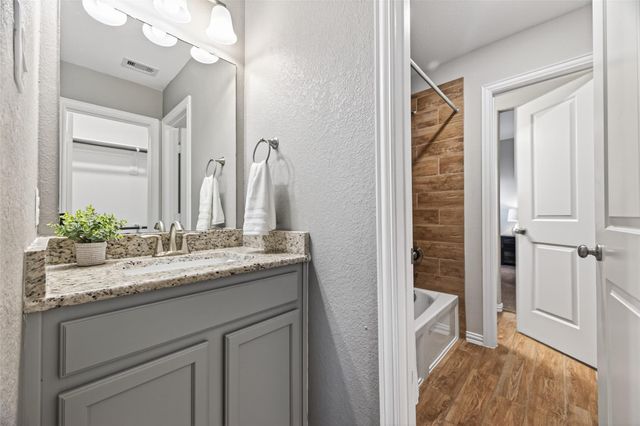 3407 Cabernet Shores Drive, Fulshear, TX 77441