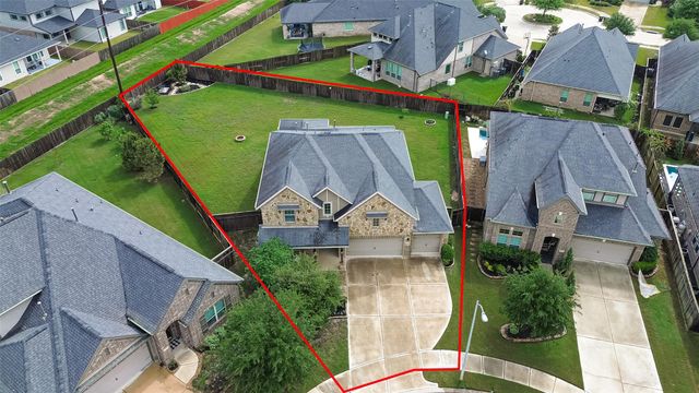 3407 Cabernet Shores Drive, Fulshear, TX 77441