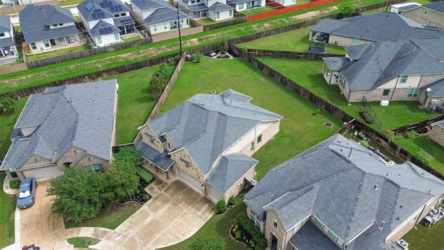 3407 Cabernet Shores Drive, Fulshear, TX 77441