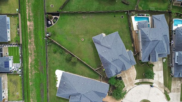 3407 Cabernet Shores Drive, Fulshear, TX 77441