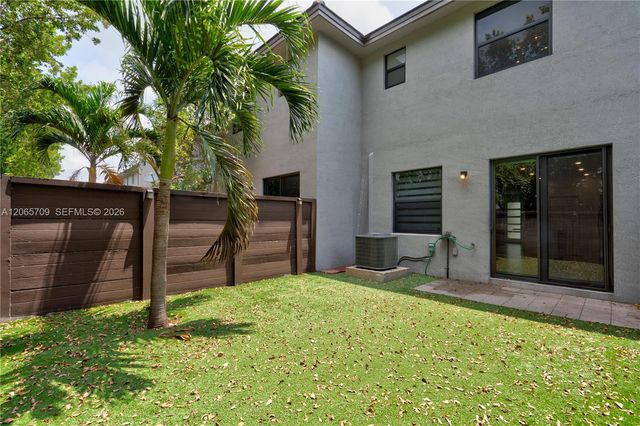 15826 NW 91st Court 15826, Miami Lakes, FL 33018