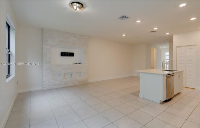 15826 NW 91st Court 15826, Miami Lakes, FL 33018