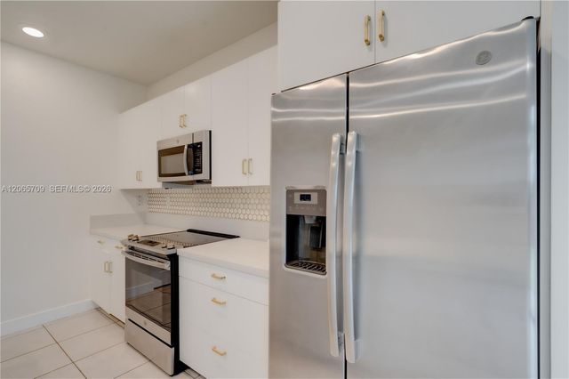 15826 NW 91st Court 15826, Miami Lakes, FL 33018