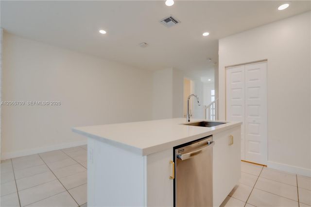 15826 NW 91st Court 15826, Miami Lakes, FL 33018