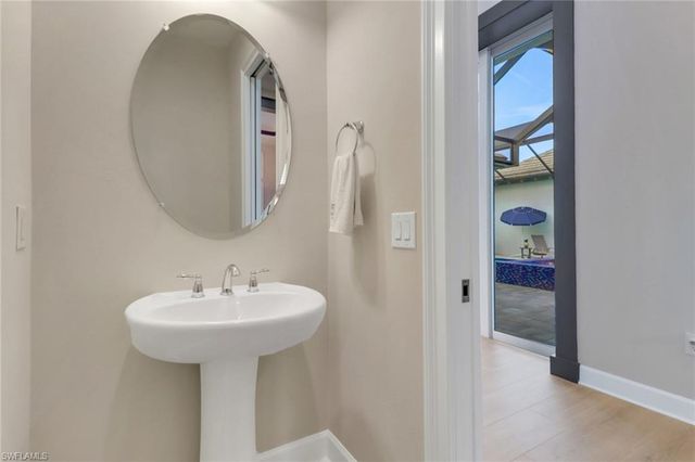 6257 Negril Isle DR, Naples, FL 34113