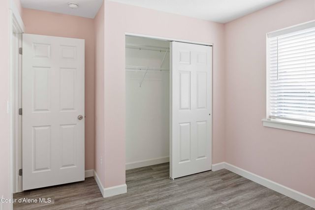 2063 N Cruze St, Post Falls, ID 83854