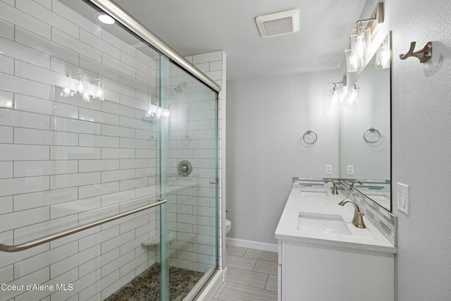 2063 N Cruze St, Post Falls, ID 83854