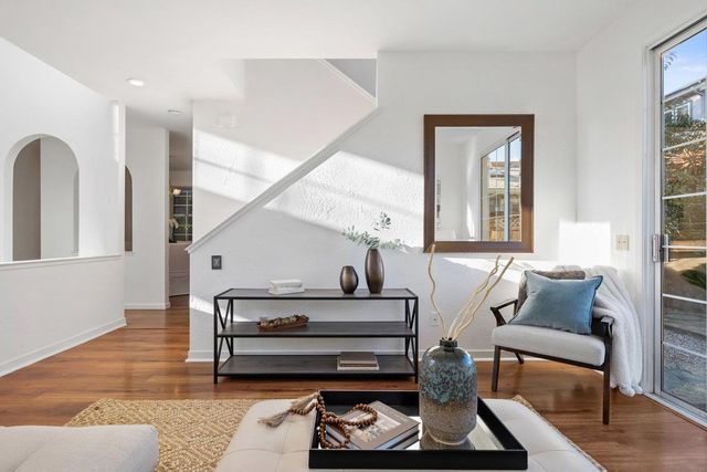 622 Avenue Balboa, El Granada, CA 94018