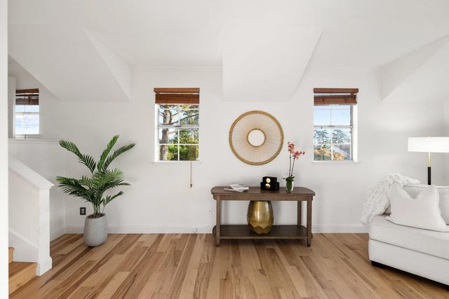 622 Avenue Balboa, El Granada, CA 94018