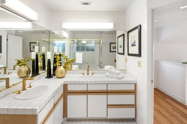 622 Avenue Balboa, El Granada, CA 94018