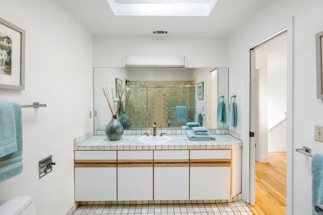 622 Avenue Balboa, El Granada, CA 94018