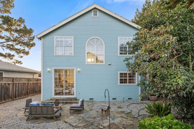 622 Avenue Balboa, El Granada, CA 94018