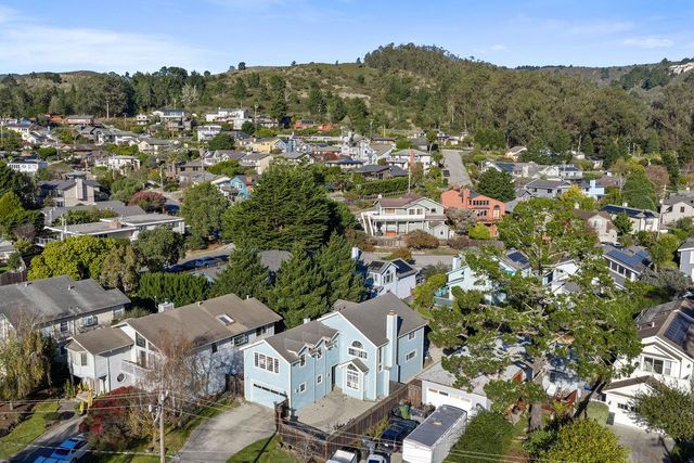 622 Avenue Balboa, El Granada, CA 94018