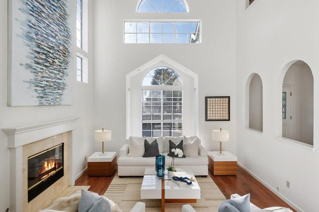 622 Avenue Balboa, El Granada, CA 94018