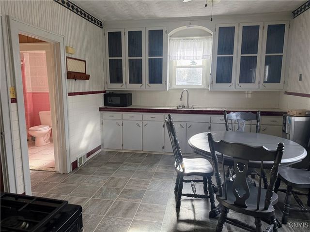 4227 Fairview Parkway, Hamburg, NY 14219