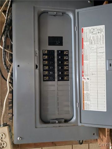 4227 Fairview Parkway, Hamburg, NY 14219