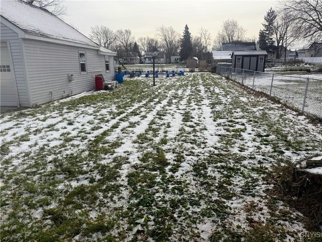 4227 Fairview Parkway, Hamburg, NY 14219