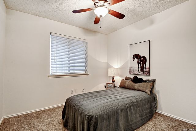 6911 QUAIL LK, San Antonio, TX 78244