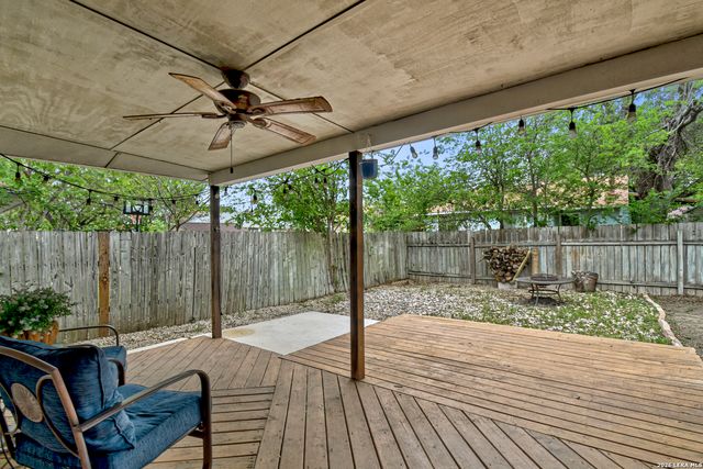 6911 QUAIL LK, San Antonio, TX 78244