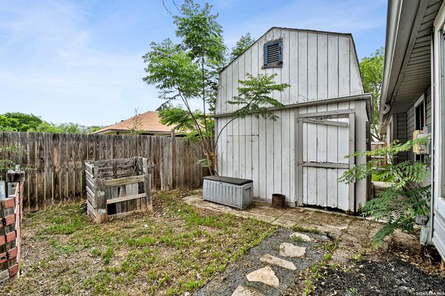 6911 QUAIL LK, San Antonio, TX 78244