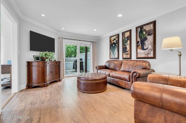 71 S Manor Court, Wall, NJ 07719