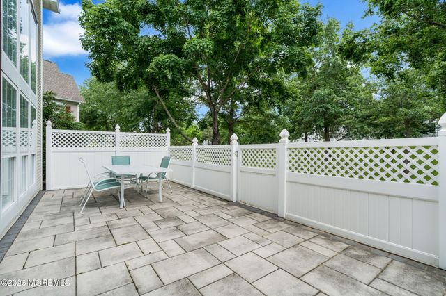 71 S Manor Court, Wall, NJ 07719