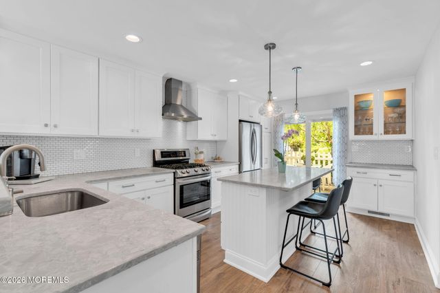 71 S Manor Court, Wall, NJ 07719