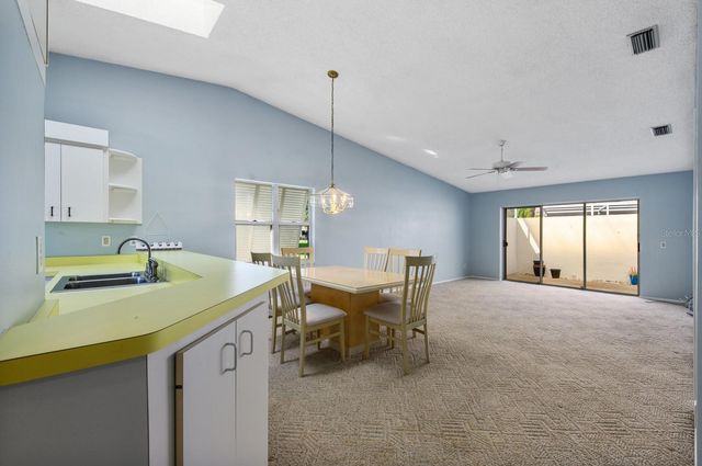 5528 37TH STREET E 5528, Bradenton, FL 34203
