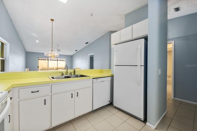 5528 37TH STREET E 5528, Bradenton, FL 34203