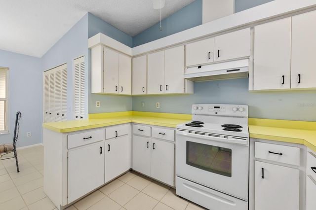 5528 37TH STREET E 5528, Bradenton, FL 34203