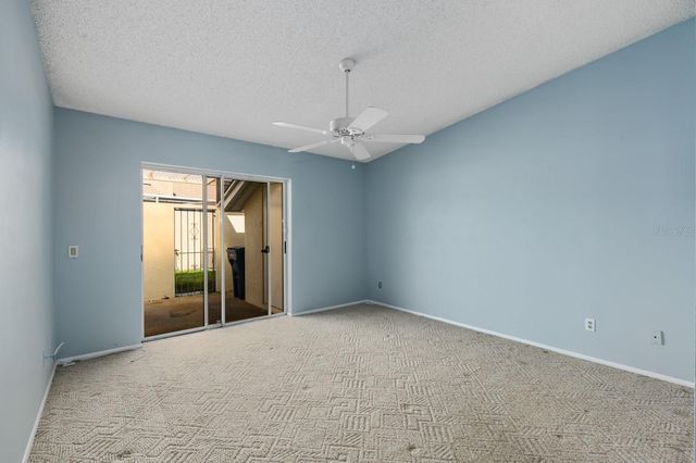 5528 37TH STREET E 5528, Bradenton, FL 34203