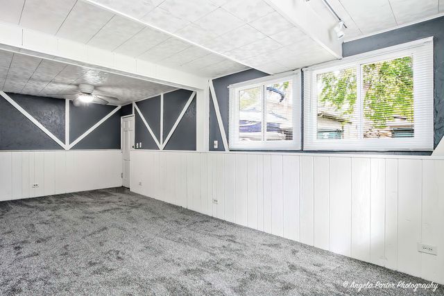 34679 N Hiawatha Trail, Mchenry, IL 60051