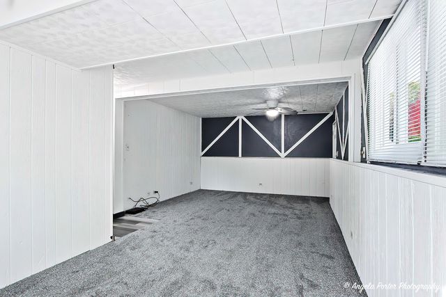 34679 N Hiawatha Trail, Mchenry, IL 60051
