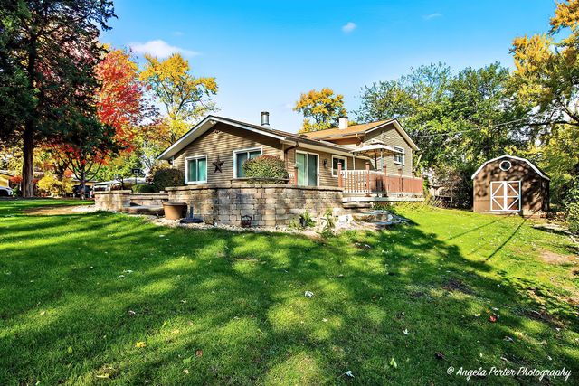 34679 N Hiawatha Trail, Mchenry, IL 60051