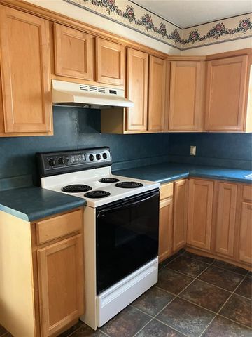 920 W Mitchell Drive, Midwest City, OK 73110