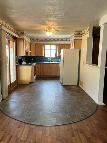 920 W Mitchell Drive, Midwest City, OK 73110