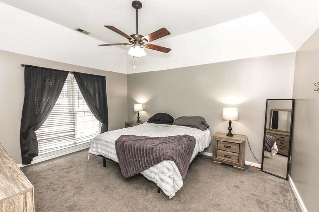 12150 OSBORNE GROVE DR, Arlington, TN 38002