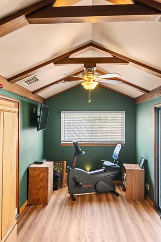 3077 Bertis Dr, Sacramento, CA 95821