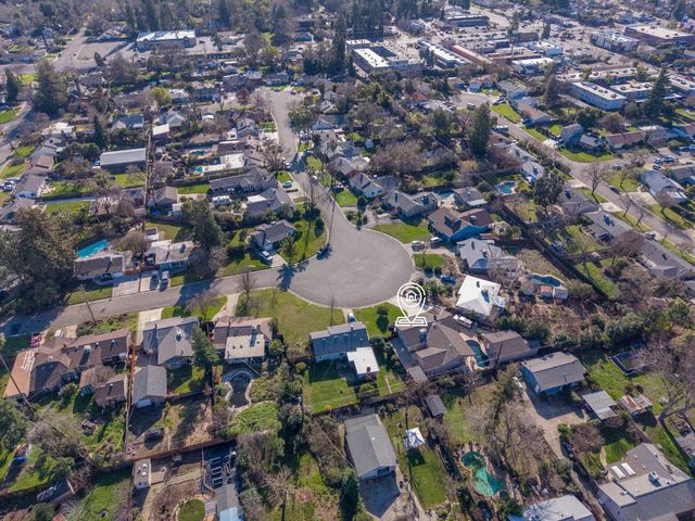 3077 Bertis Dr, Sacramento, CA 95821