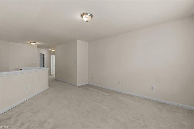 1949 Lemonwood RD, Chesapeake, VA 23323